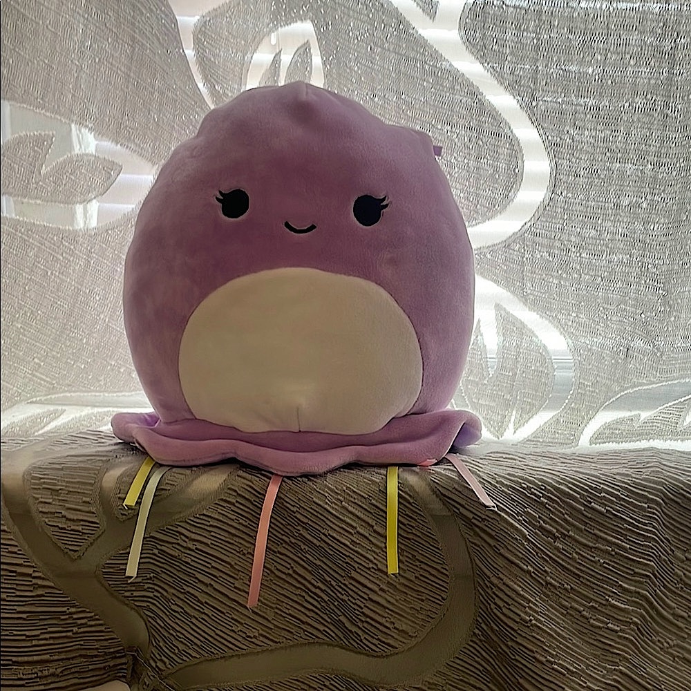 OCTOPUS Squishmallows Purple and White Stuffed Animal 🐙💜